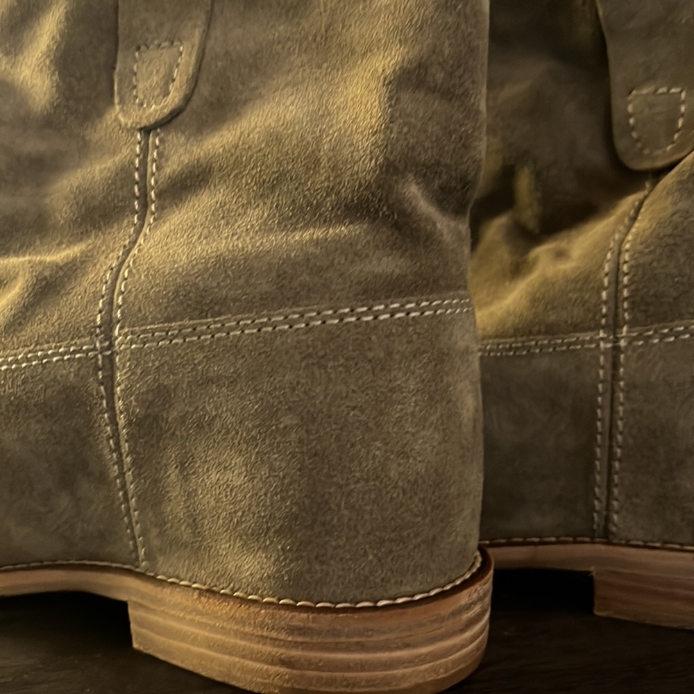 Suede designer boot.  Too big. Worn once due to fit - Picture 3 of 4